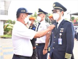 Ratusan Personil Gabungan dari Internal PT Kereta Api Indonesia, TNI, Polri disiagakan selama 18 hari, sambut Natal dan Tahun Baru 2022/2023
