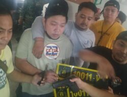 Pengendara Koboi Viral Bernopol Dinas Polisi Palsu di Tomang Kurang 1×24 berhasil diringkus tim gabungan Polda Metro Jaya
