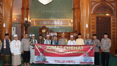 Safari Jumat Curhat, Kapolresta Bandar Lampung Ajak Jaga Kondusifitas Pemilu 2024