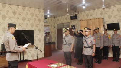Kapolres Pesisir Barat pimpin Upacara Serah Terima Jabatan