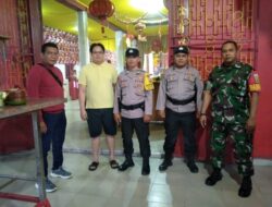 Ciptakan Rasa Aman Ratusan Personel Polresta Bandar Lampung Disiagakan di 13 Vihara