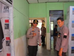 Kapolresta Bandar Lampung Tinjau Sejumlah PPK Pastikan Logistik Pemilu Aman