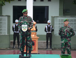 Pimpin Upacara Bulanan, Danrem 043/Gatam Bacakan Amanat Kasad