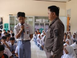 JMS KEJATI Lampung Bersama SMAN 16 Bandar Lampung Cegah Kenakalan Remaja dengan Kenali Hukum Jauhi Hukuman