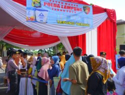Polda Lampung diserbu Emak-emak 15 Ton Beras-750 Kg Telur Ayam Pasar Murah Polda Lampung Ludes