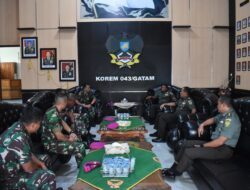 Danrem 043/Gatam Sambut Silaturahmi Danbrigif 4 Marinir/BS