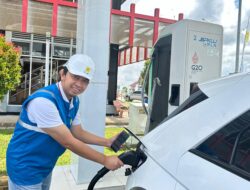 Hingga H-1 GM PLN UID Lampung Pantau Langsung Posko Mudik dan SPKLU, Pastikan Siap Layani Masyarakat