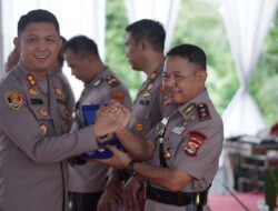 Pelepasan Purna Bakti AKBP (Purnawirawan) Jaelani dan Pisah sambut Pejabat Utama Polres Pesisir Barat