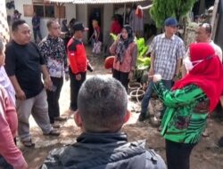 Walikota Tinjau Lokasi Banjir Dan Beri Bantuan Kepada Korban Banjir