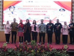 Bunda Eva Membuka Resmi BIMTEK Bersama KPK RI