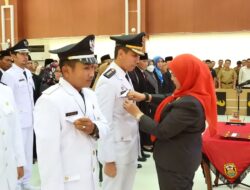 Walikota Bandar Lampung Melantik 110 Pejabat Eselon III, IV Camat, Lurah dan Kepala Sekolah di Aula Gedung Semergow