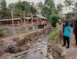 Walikota Bandar Lampung Temukan Perushaan Tutup Aliran Sungai