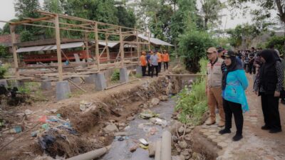 Walikota Bandar Lampung Temukan Perushaan Tutup Aliran Sungai