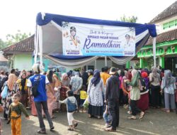 Ratusan Masyarakat Kota Bandar Lampung Antusias Menghadiri Operasi Pasar Murah