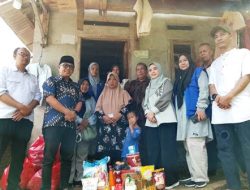 Camat Panjang Hendry Satria Jaya Merespons Cepat Laporan Warga dengan Mengunjungi Rumah Siti Khodijah