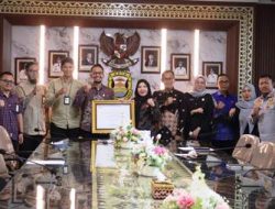 Wali Kota Bandar Lampung Eva Dwiana menerima audiensi dari jajaran PT PLN (Persero) Unit Pelaksana Pelayanan Pelanggan (UP3) Tanjung Karang