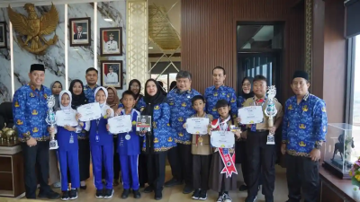 Eva Dwiana Apresiasi Prestasi Robotika Pelajar 2 Siswi SD Bandar Lampung Raih Medali IRDO 2026