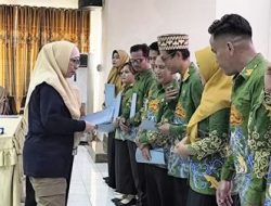 1.528 Guru dan Tenaga Kependidikan (tendik) Jenjang SD dan SMP di Bandar Lampung Resmi Menerima Surat Keputusan (SK)